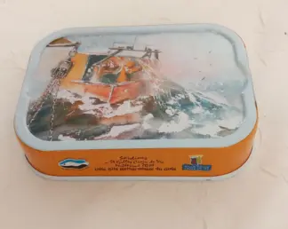 Une boite de sardines collector
